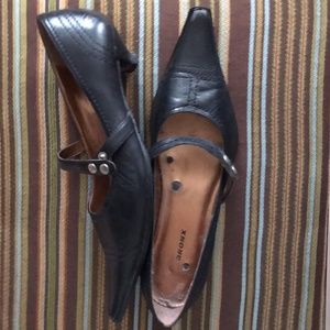 Bronx Witchy Heels, Color Black, Size 7.5